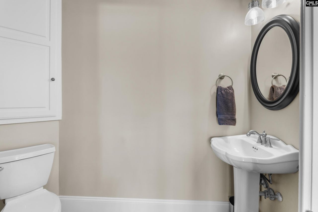 604 Wisteria Key Place  Photo 24