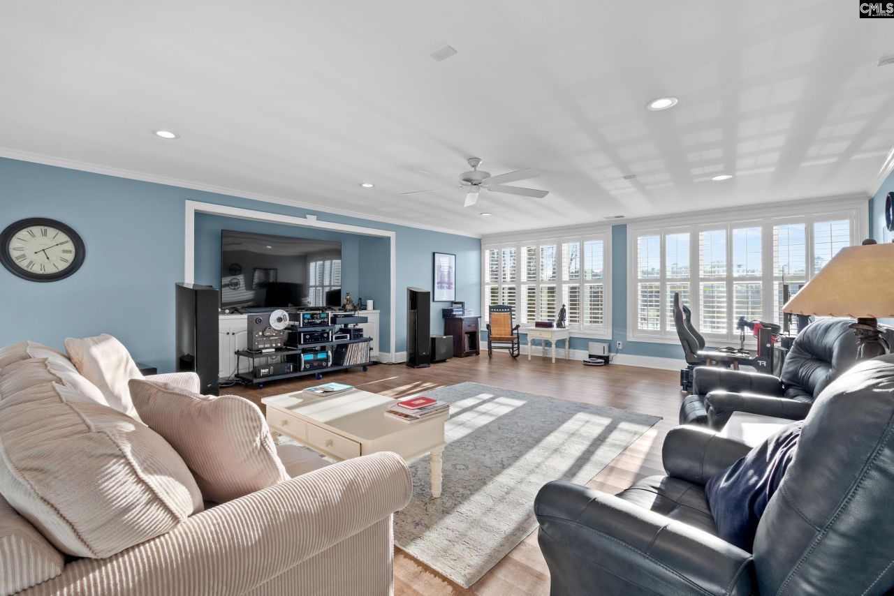 604 Wisteria Key Place  Photo 26