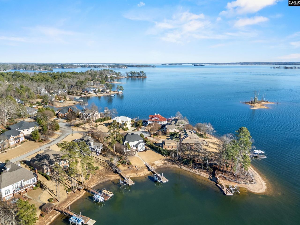 604 Wisteria Key Place  Photo 73