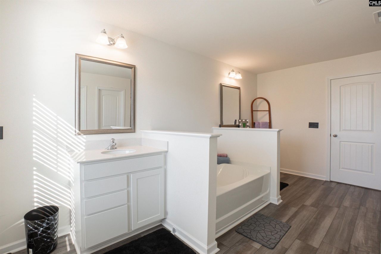 6935 Depass St Photo 19