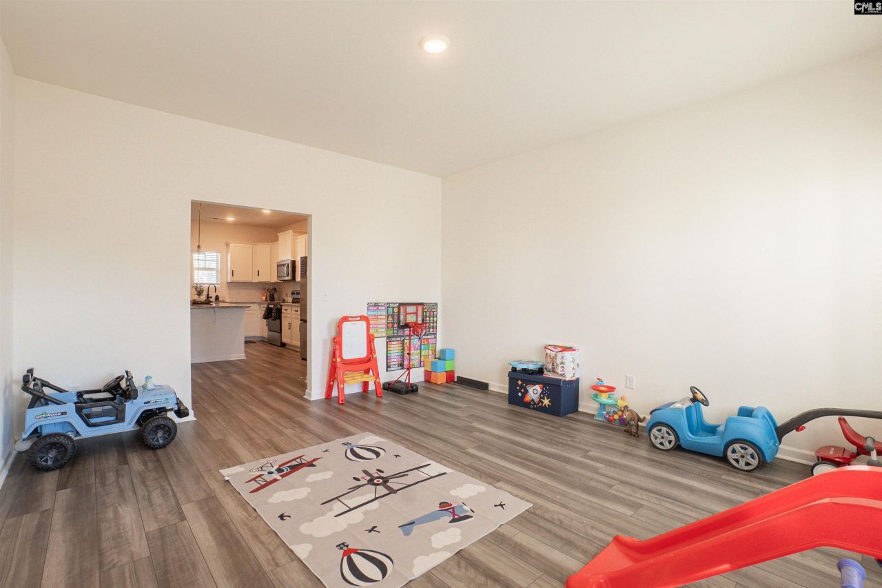 6935 Depass St Photo 4