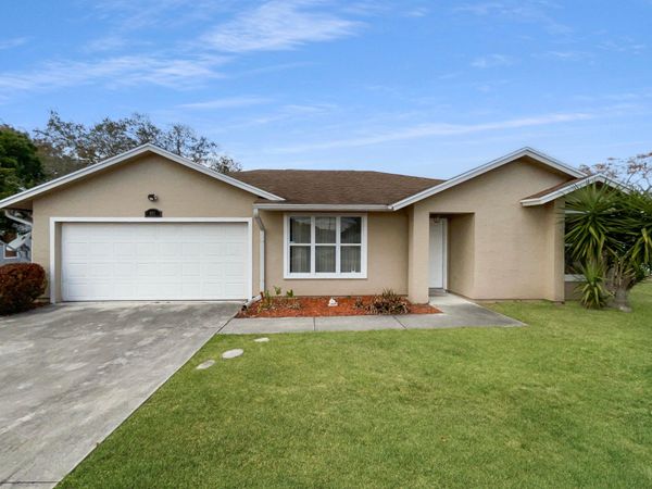 681 SW Mccoy Avenue, Port Saint Lucie, FL 34953