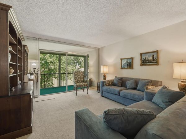 8970 S Hollybrook Boulevard, Unit 308, Pembroke Pines, FL 33025
