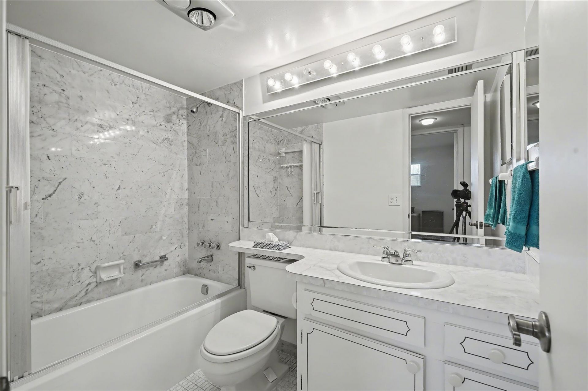 8970 S Hollybrook Boulevard, Unit 308, Pembroke Pines, FL 33025 Photo