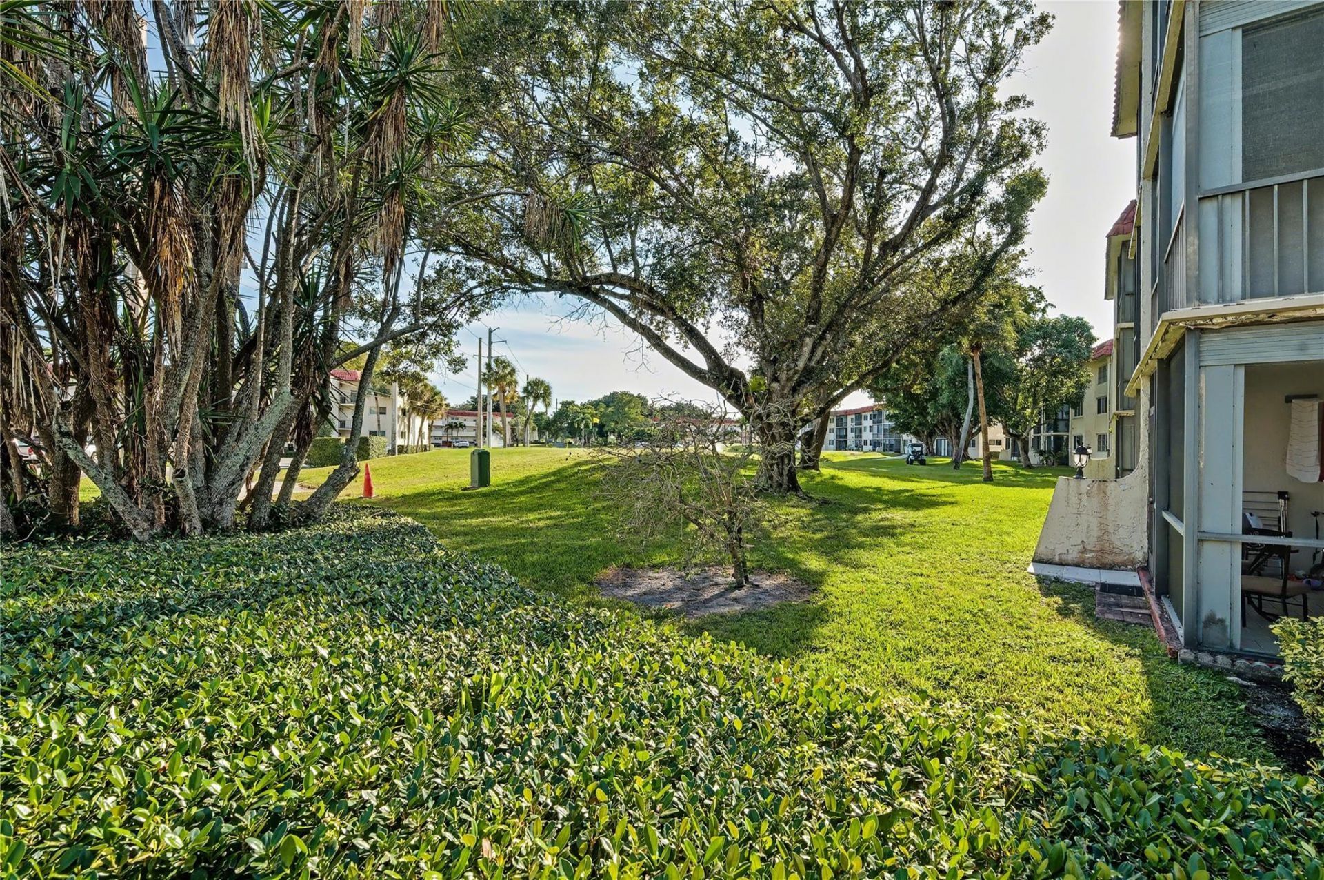 8970 S Hollybrook Boulevard, Unit 308, Pembroke Pines, FL 33025 Photo