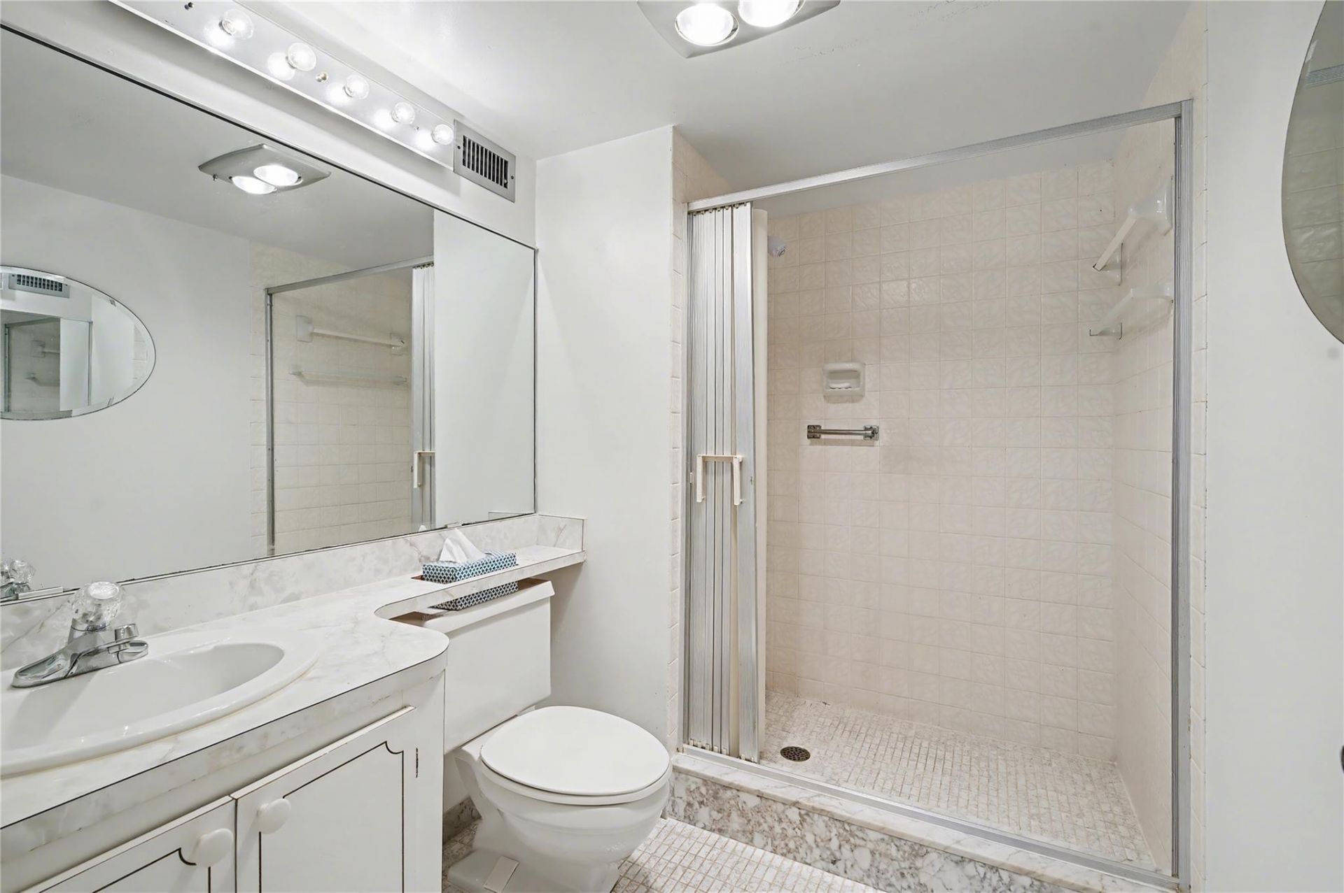 8970 S Hollybrook Boulevard, Unit 308, Pembroke Pines, FL 33025 Photo