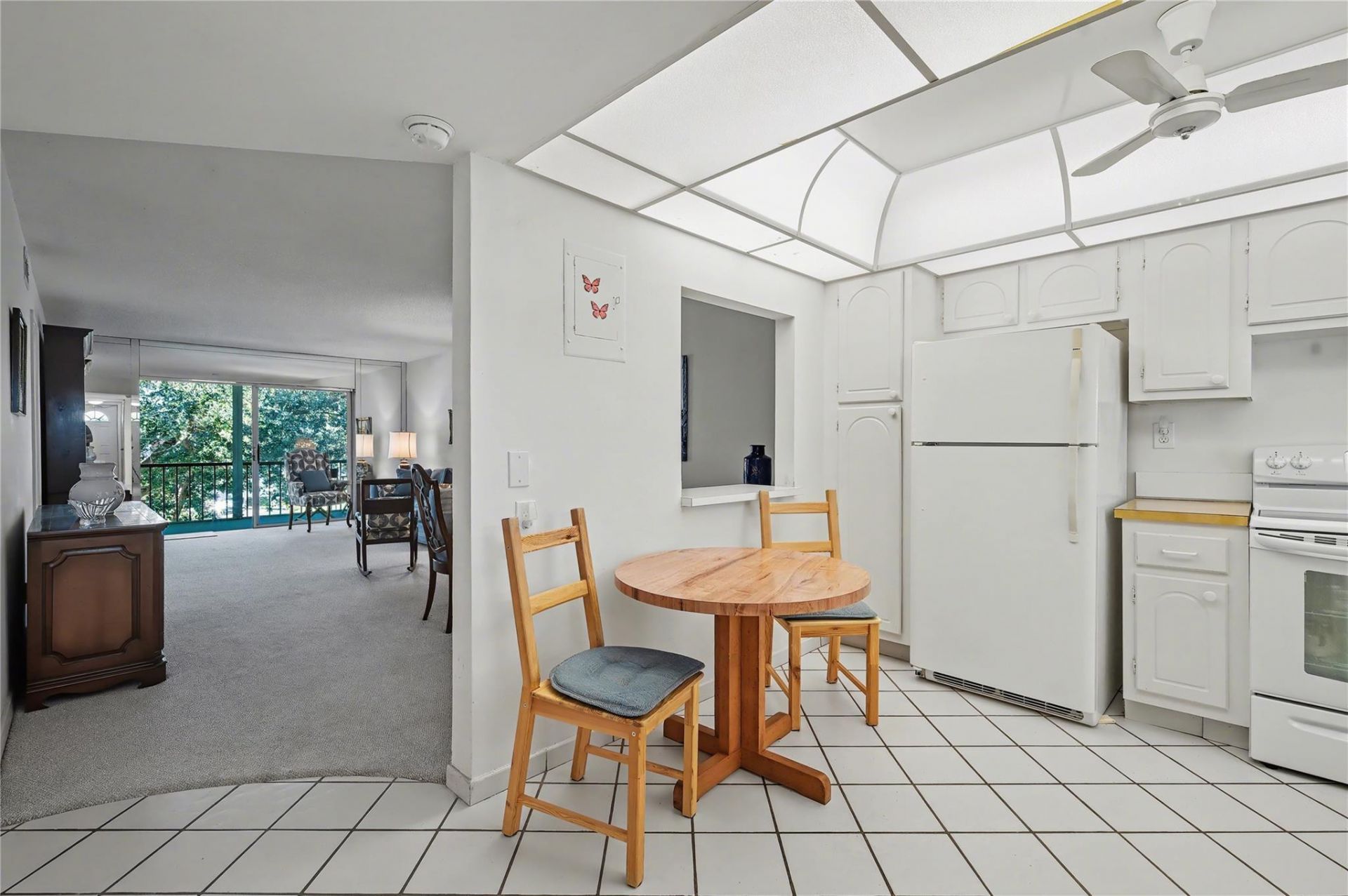 8970 S Hollybrook Boulevard, Unit 308, Pembroke Pines, FL 33025 Photo