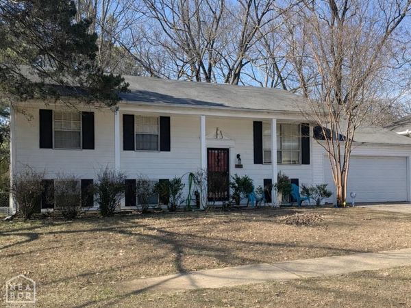 1615 Tanglewood Drive, Jonesboro, AR 72401