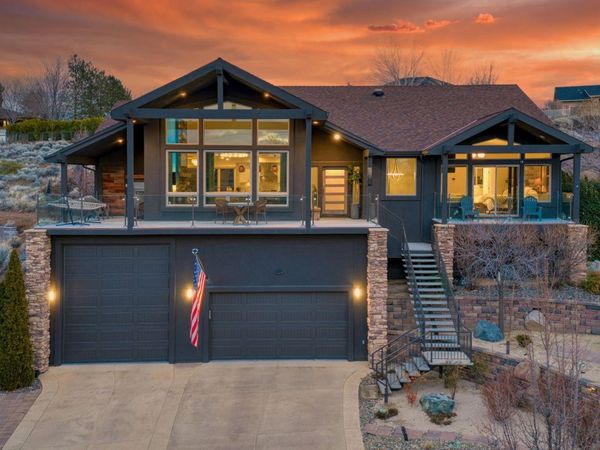 2170 Hunter Lake Drive, Reno, NV 89509