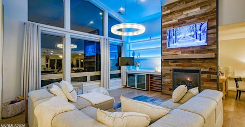 2170 Hunter Lake Drive, Reno, NV 89509 Photo