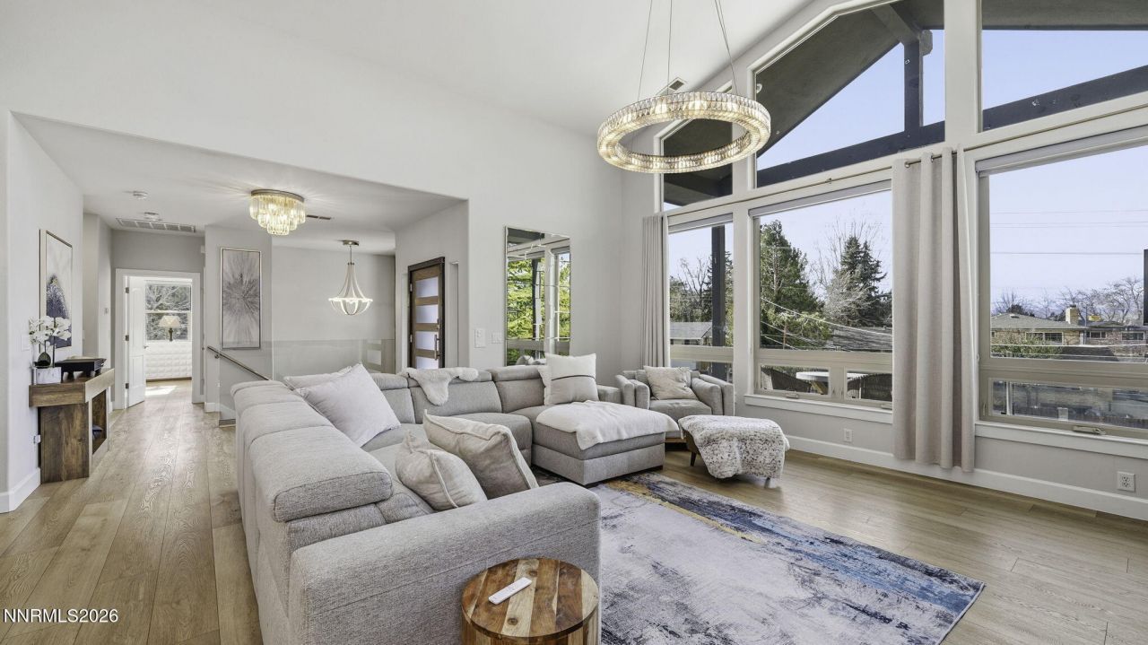 2170 Hunter Lake Drive, Reno, NV 89509 Photo