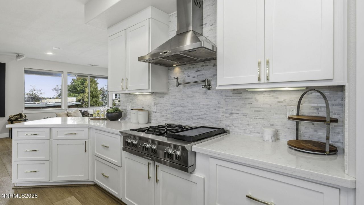 2170 Hunter Lake Drive, Reno, NV 89509 Photo