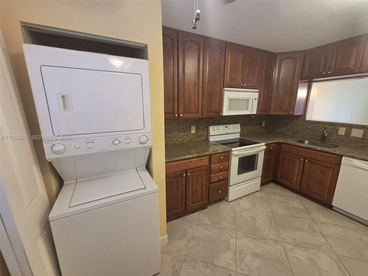 6675 S Oriole Blvd, Unit 1040, Delray Beach, FL 33446 Photo