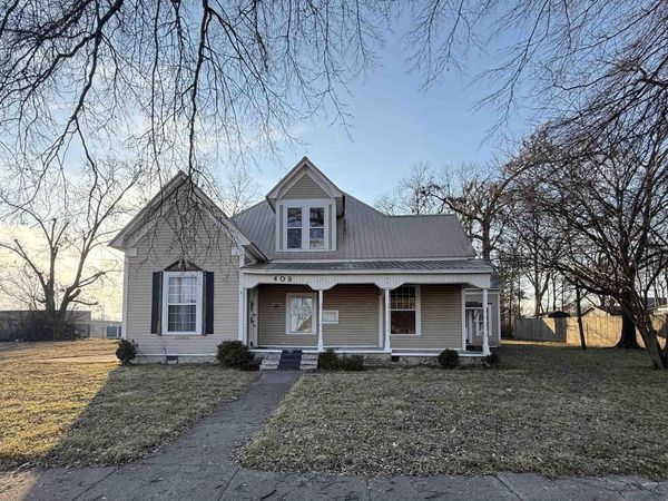 409 S Spring Street, Searcy, AR 72143