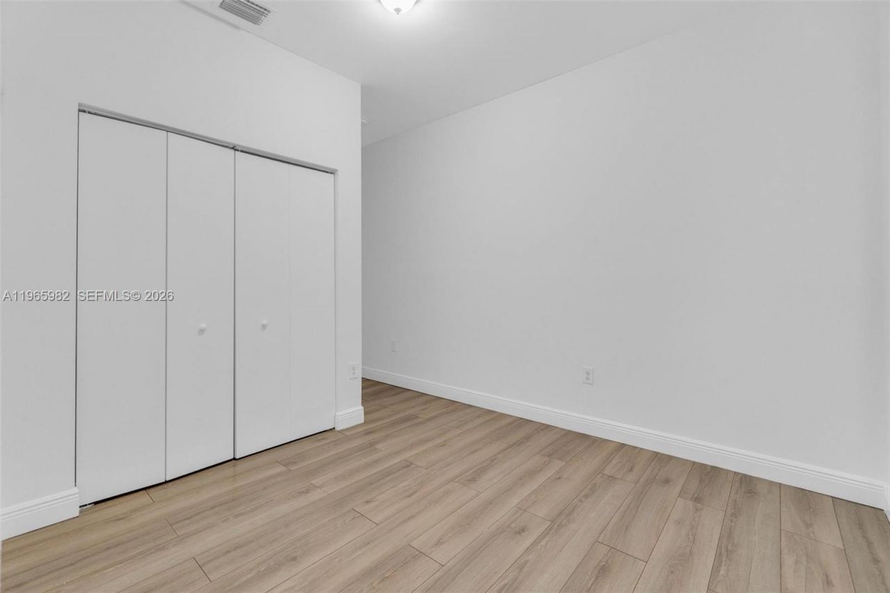 2176 NW 64th St , Unit 2176, Miami, FL 33147 Photo