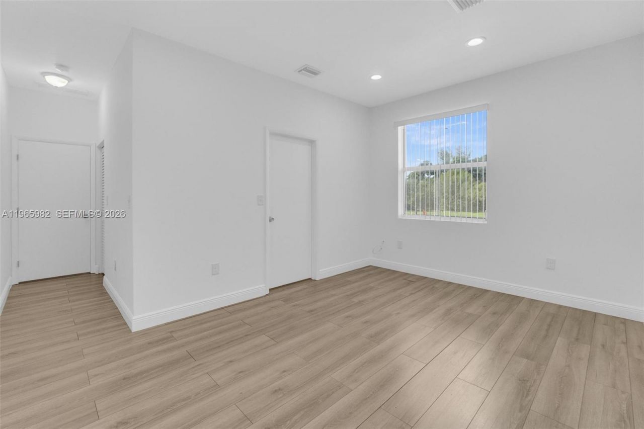 2176 NW 64th St , Unit 2176, Miami, FL 33147 Photo