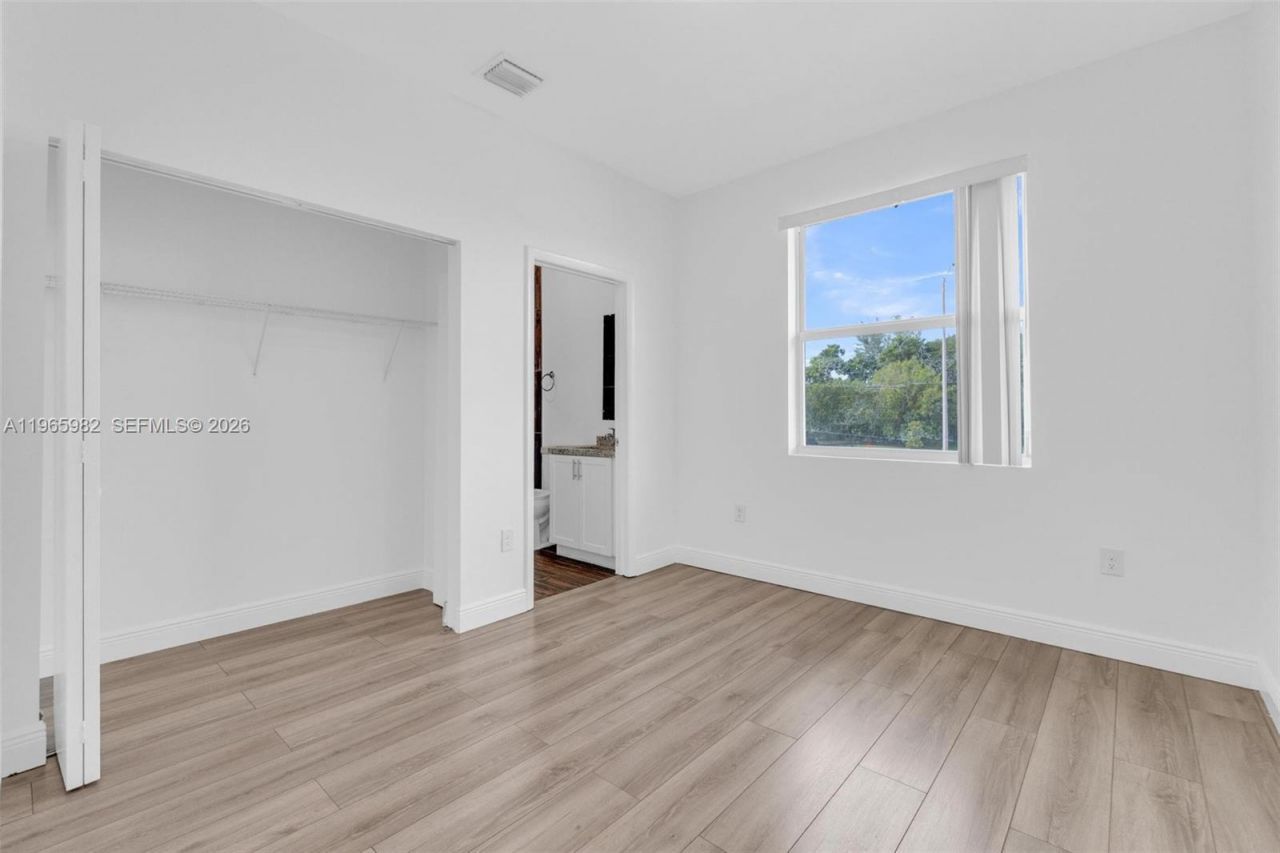 2176 NW 64th St , Unit 2176, Miami, FL 33147 Photo