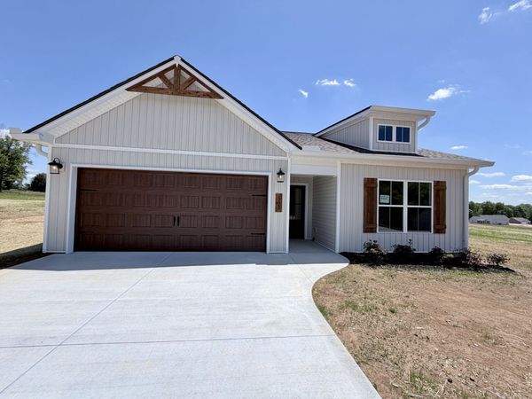 503 Mandalorian way, Dickson, TN 37055