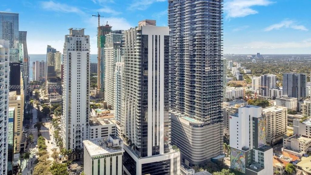 1010 Brickell Ave, Unit 4011, Miami, FL 33131 Photo