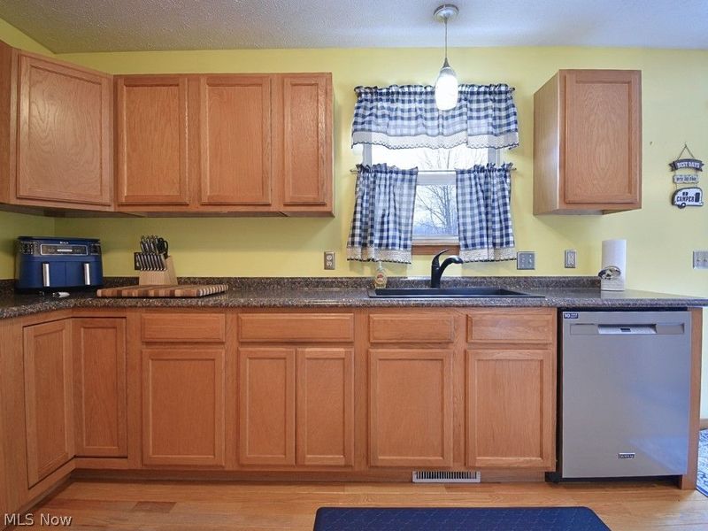 6615 Clay Street, Thompson, OH 44086 Photo 17