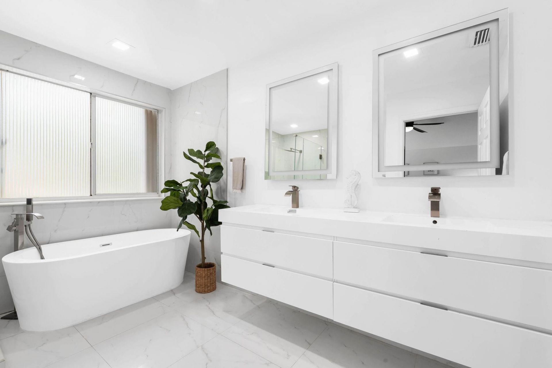 1021 NW 108th Avenue, Plantation, FL 33322 Photo