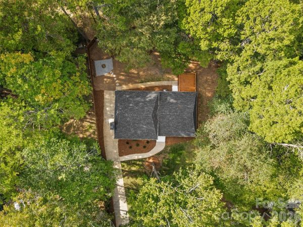 509 Selkirk Place , Charlotte, NC 28270