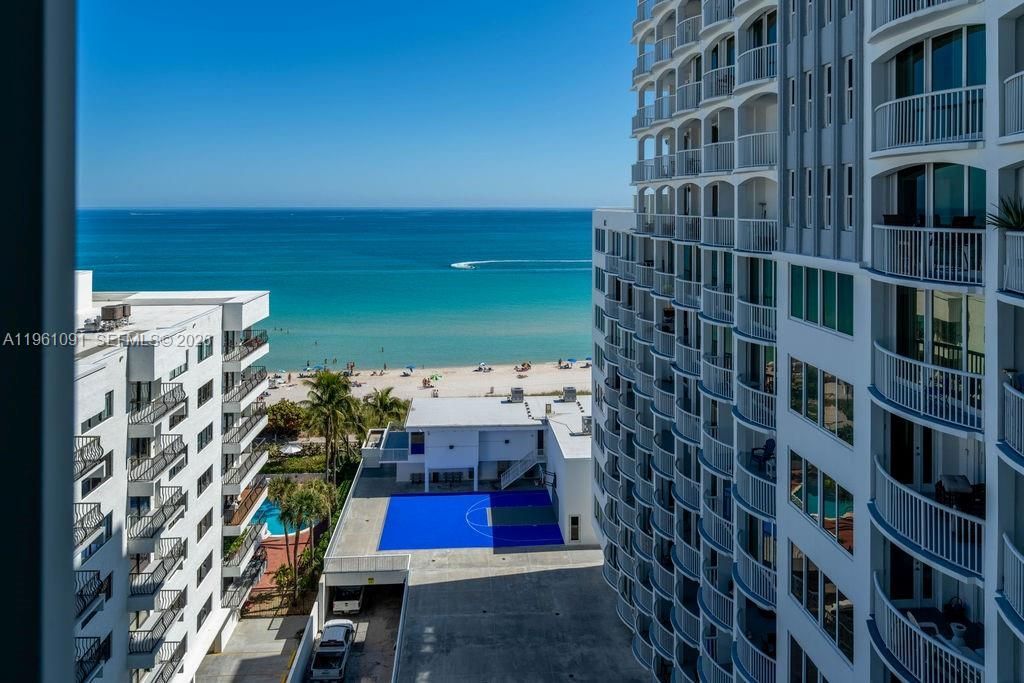 5401 Collins Ave, Unit 919, Miami Beach, FL 33140 Photo