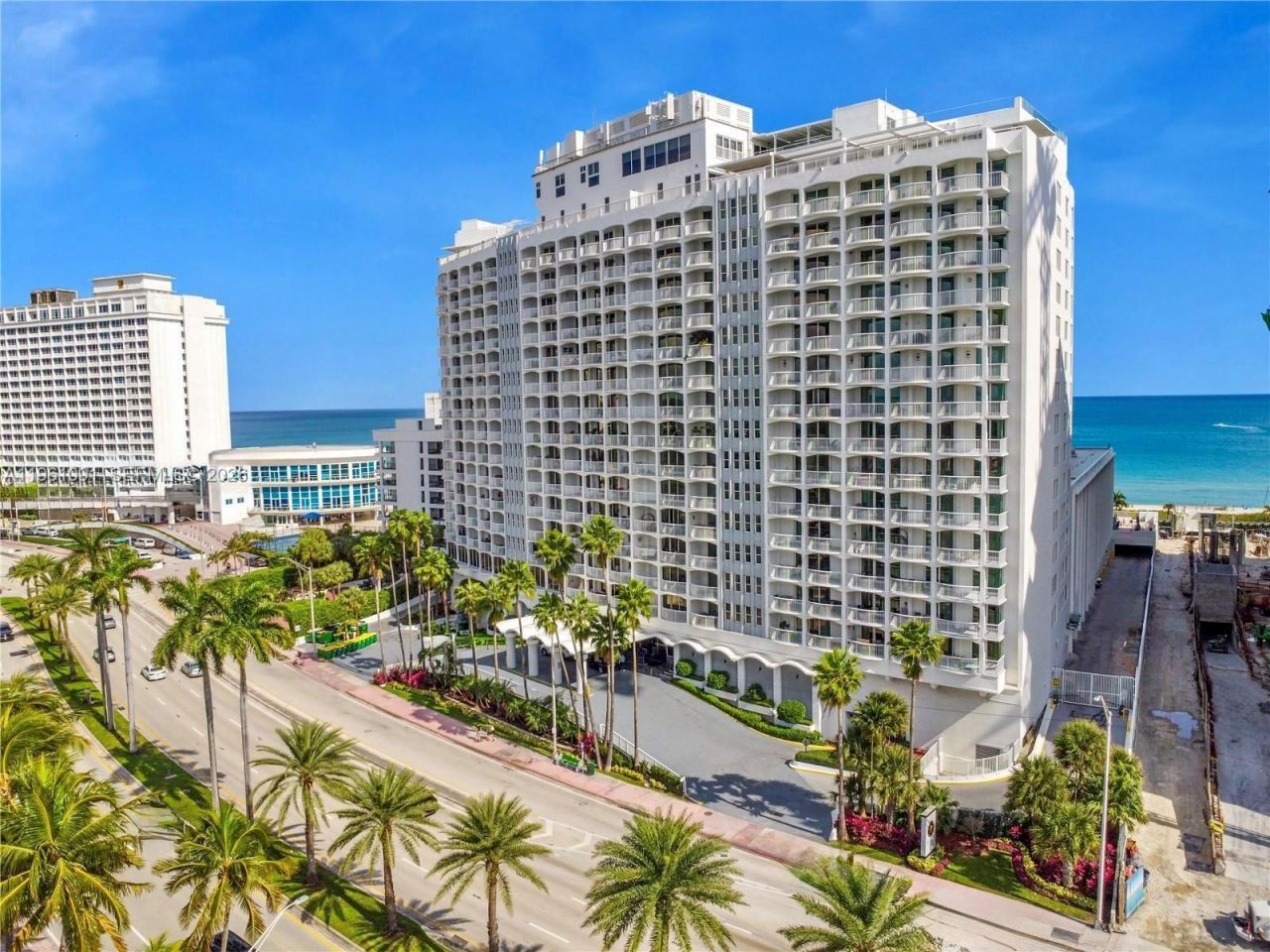 5401 Collins Ave, Unit 919, Miami Beach, FL 33140 Photo