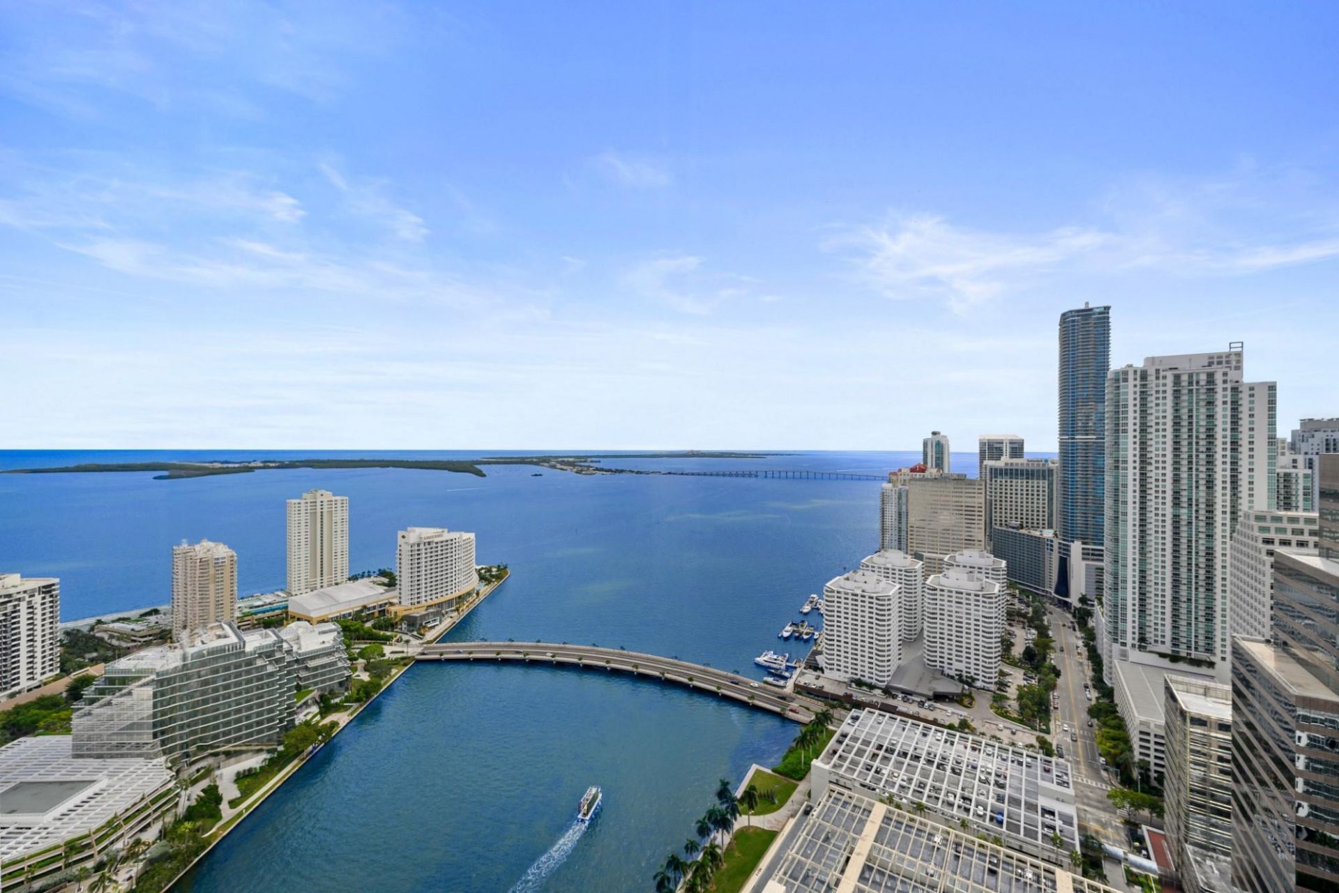 495 Brickell Ave, Unit 4407, Miami, FL 33131 Main Photo