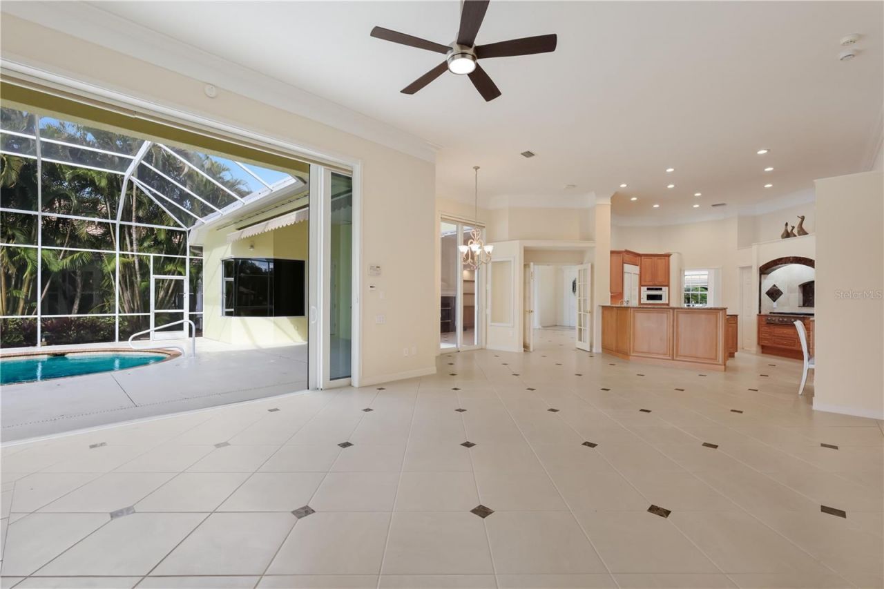 7908 Warwick Gardens Lane, University Park, FL 34201 Photo