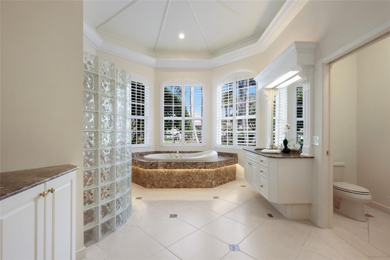 7908 Warwick Gardens Lane, University Park, FL 34201 Photo