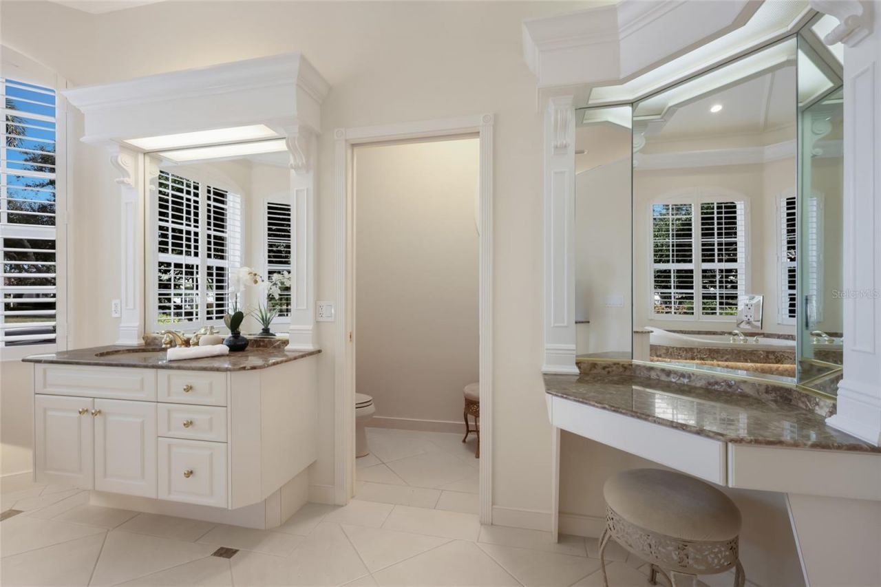 7908 Warwick Gardens Lane, University Park, FL 34201 Photo