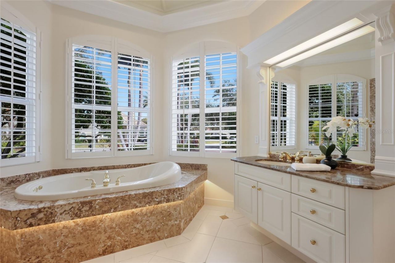 7908 Warwick Gardens Lane, University Park, FL 34201 Photo