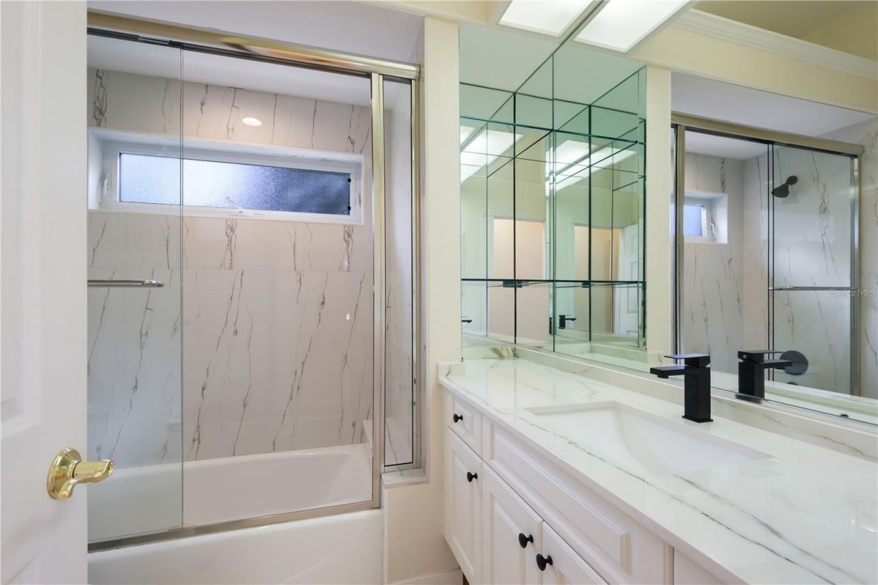 7908 Warwick Gardens Lane, University Park, FL 34201 Photo