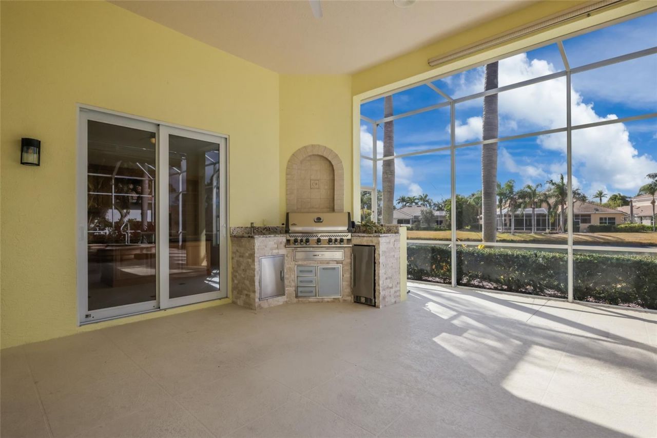 7908 Warwick Gardens Lane, University Park, FL 34201 Photo