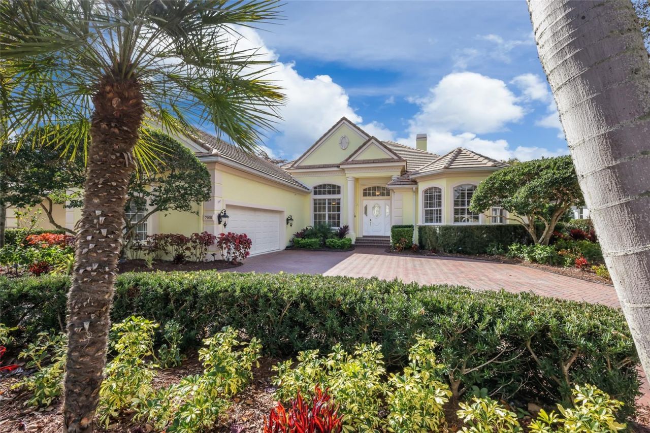 7908 Warwick Gardens Lane, University Park, FL 34201 Photo