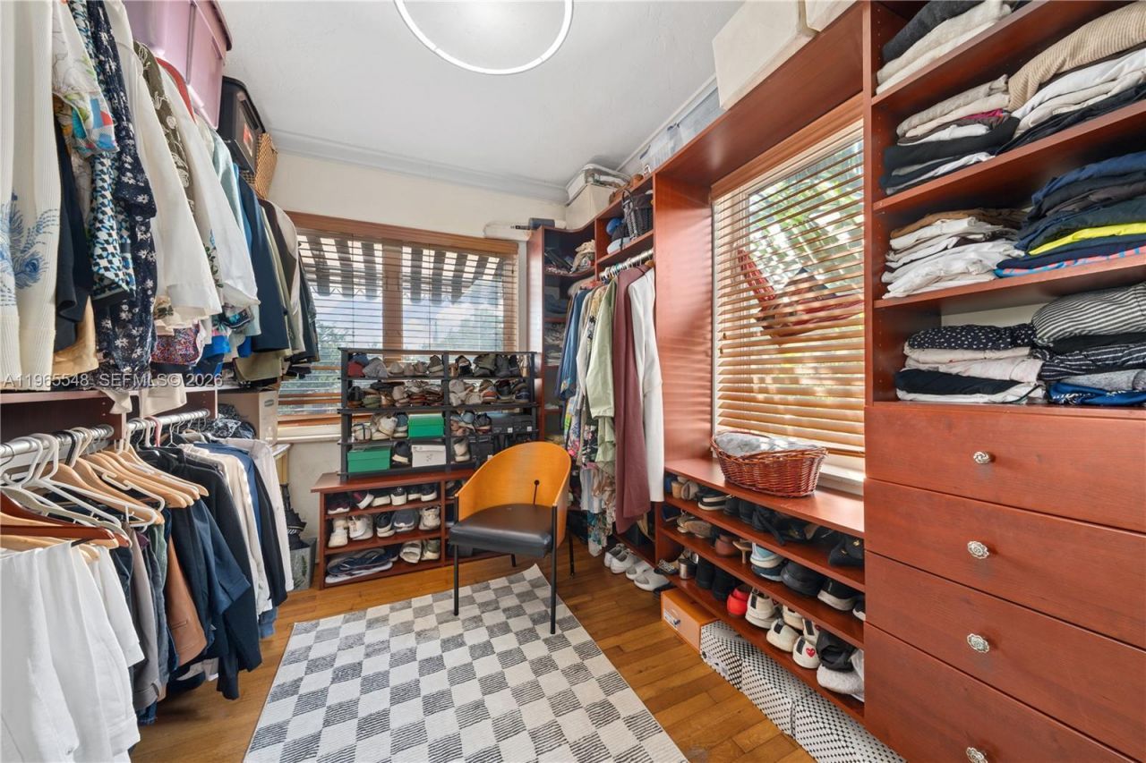 4500 Sheridan Ave, Miami Beach, FL 33140 Photo