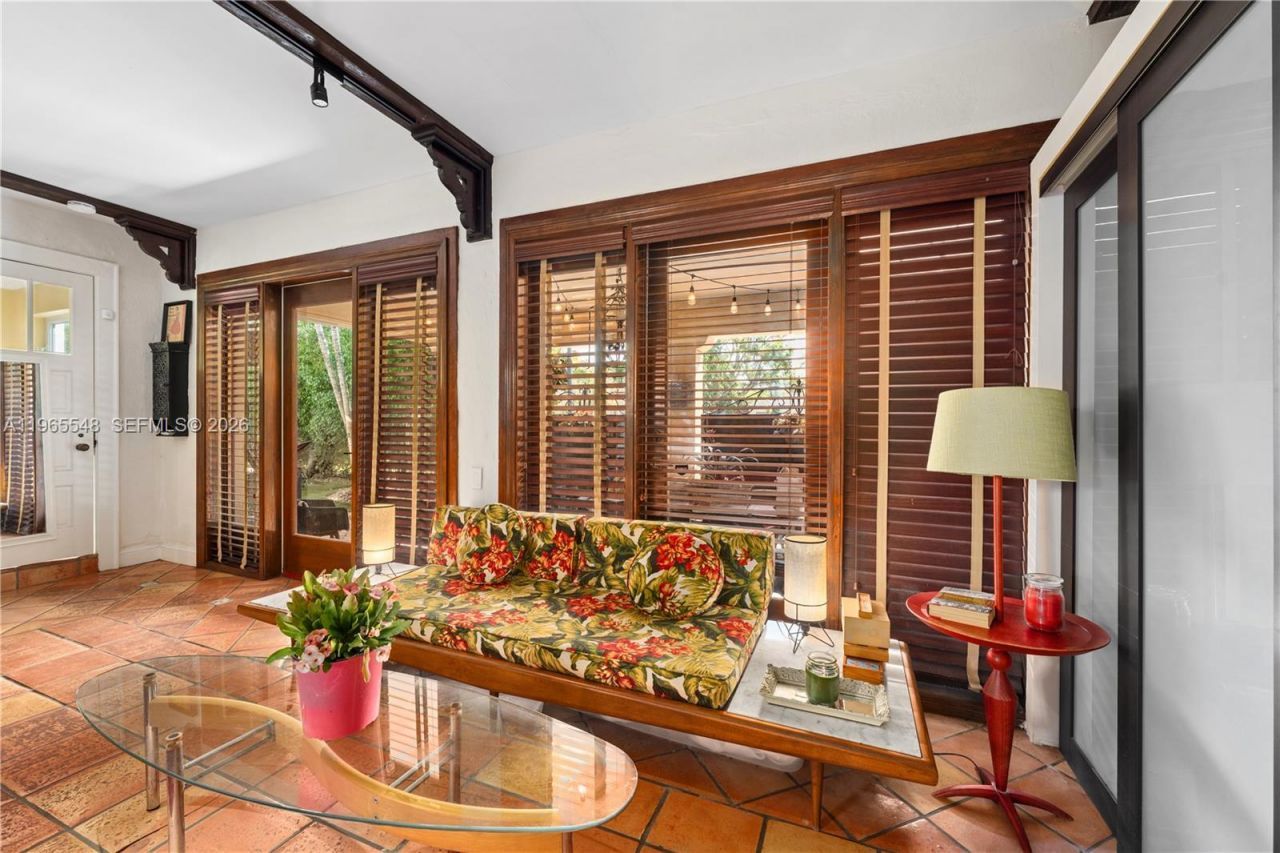 4500 Sheridan Ave, Miami Beach, FL 33140 Photo