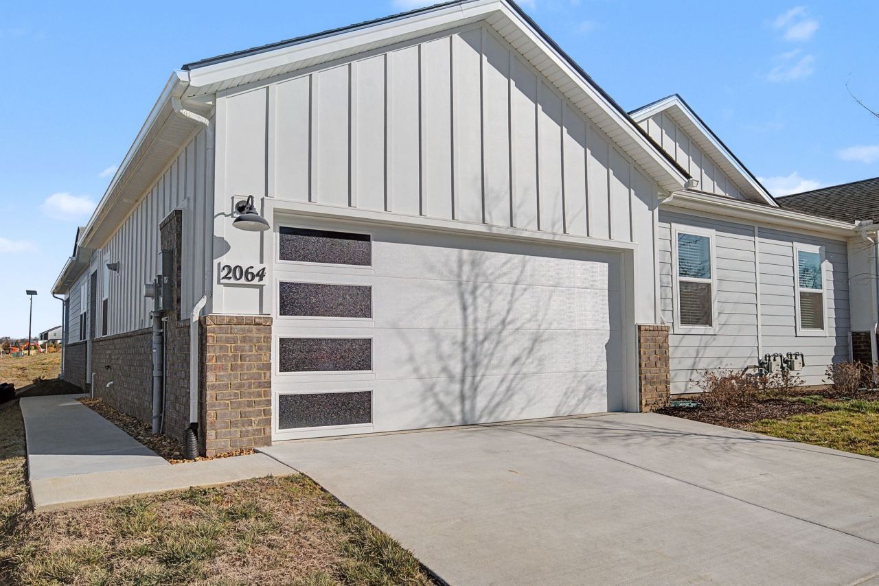 2064 Holmesburg Private Circle Gallatin, TN 37066