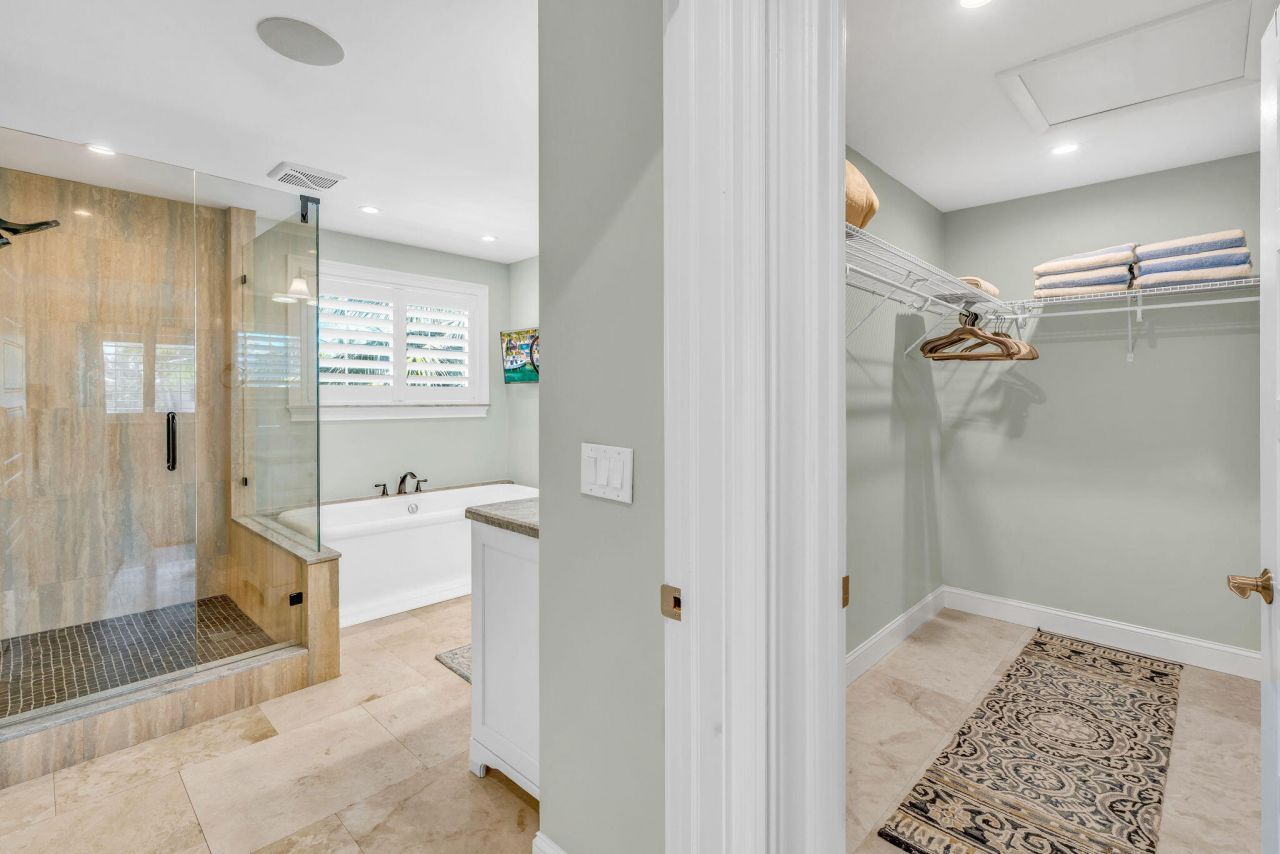 105 Palo De Oro Drive, Islamorada, FL 33036 Photo