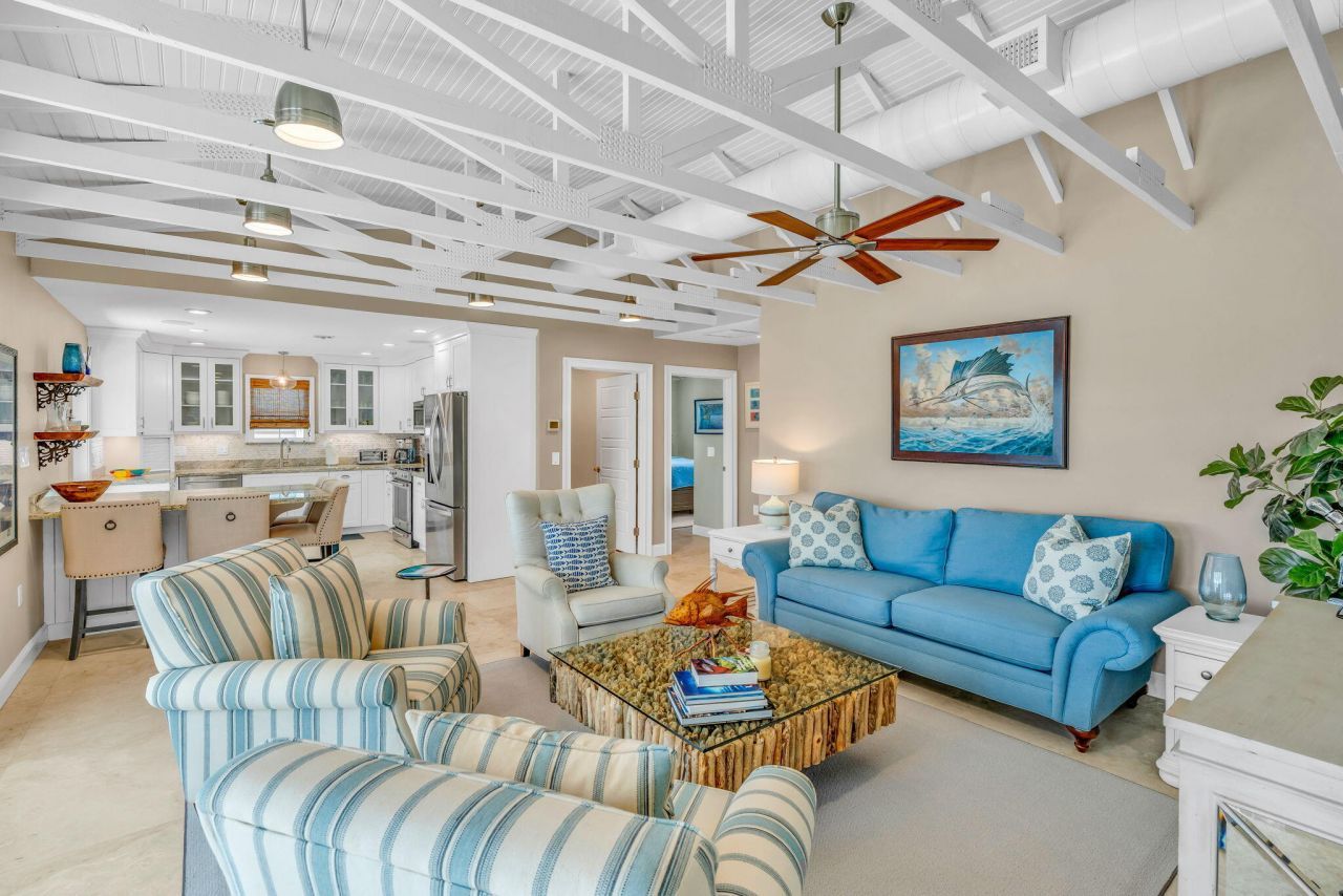 105 Palo De Oro Drive, Islamorada, FL 33036 Photo