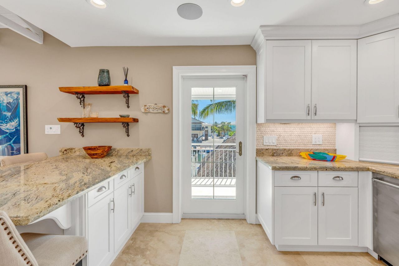 105 Palo De Oro Drive, Islamorada, FL 33036 Photo