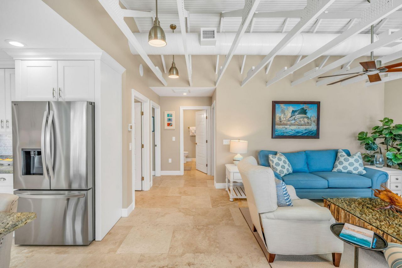 105 Palo De Oro Drive, Islamorada, FL 33036 Photo