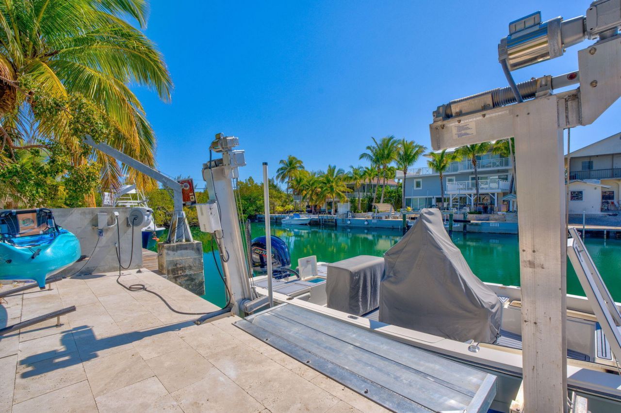 105 Palo De Oro Drive, Islamorada, FL 33036 Photo