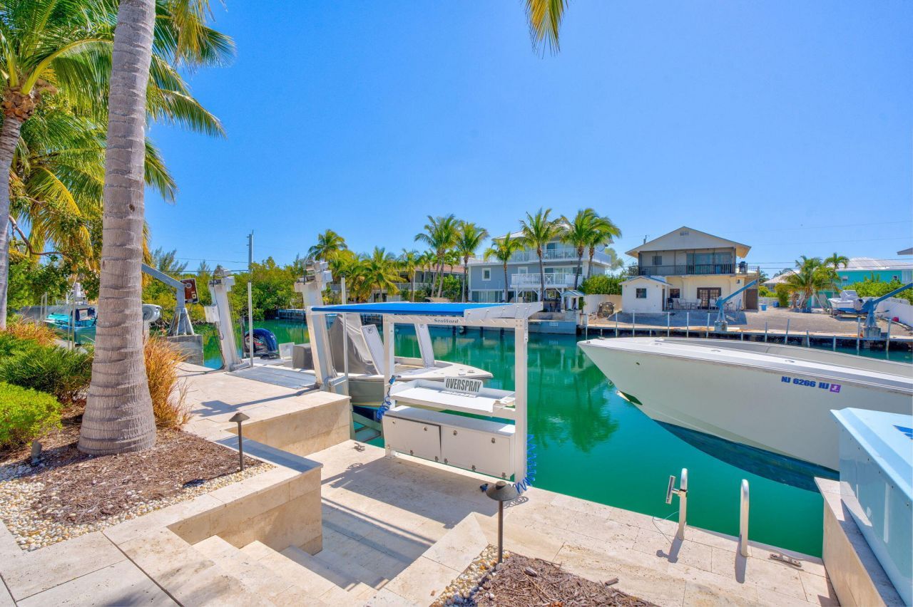 105 Palo De Oro Drive, Islamorada, FL 33036 Photo