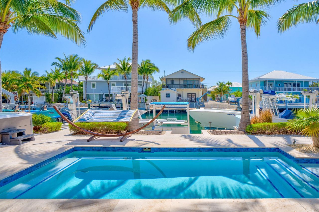 105 Palo De Oro Drive, Islamorada, FL 33036 Photo