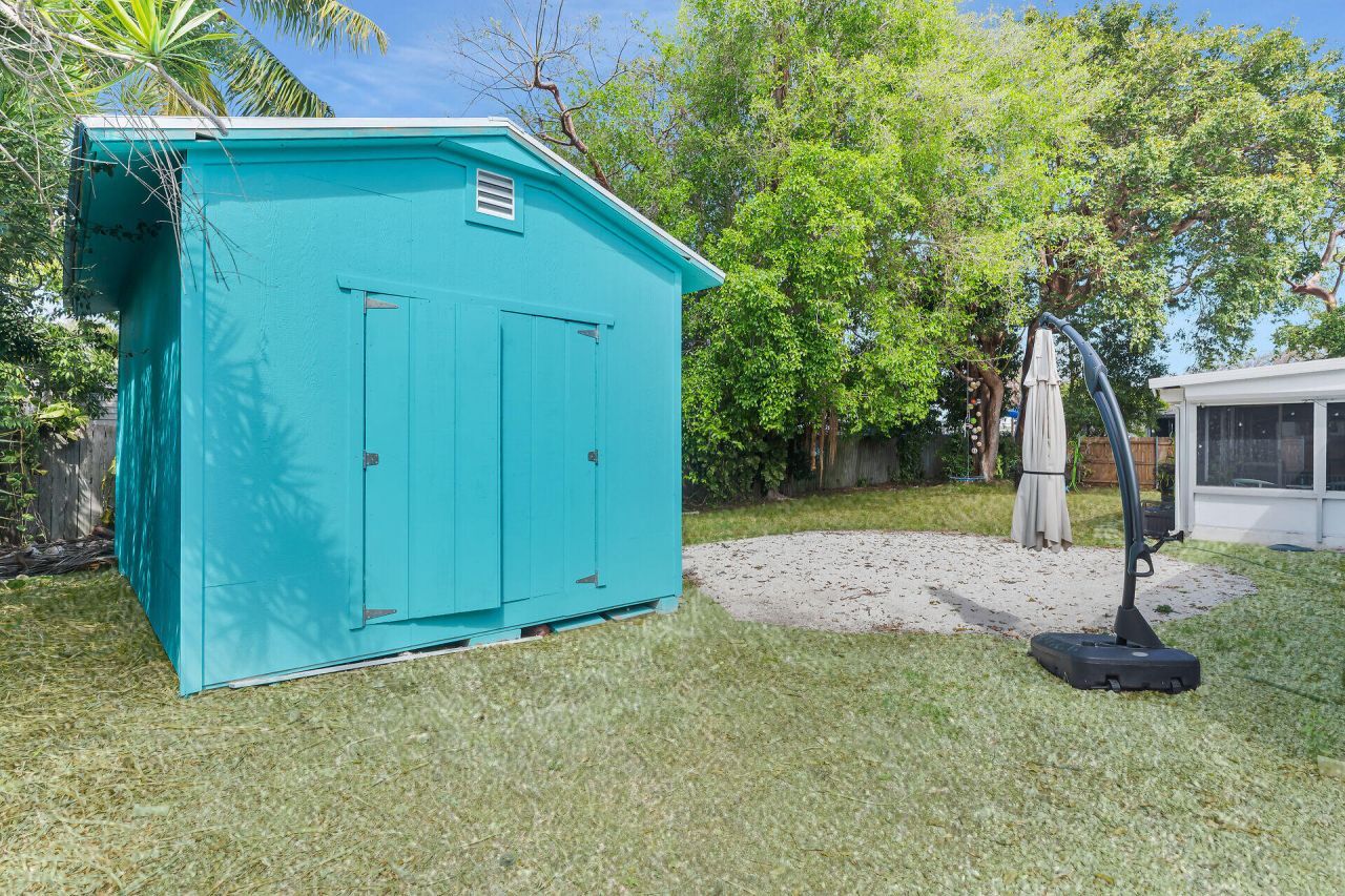 30 Jewfish Avenue, Key Largo, FL 33037 Photo