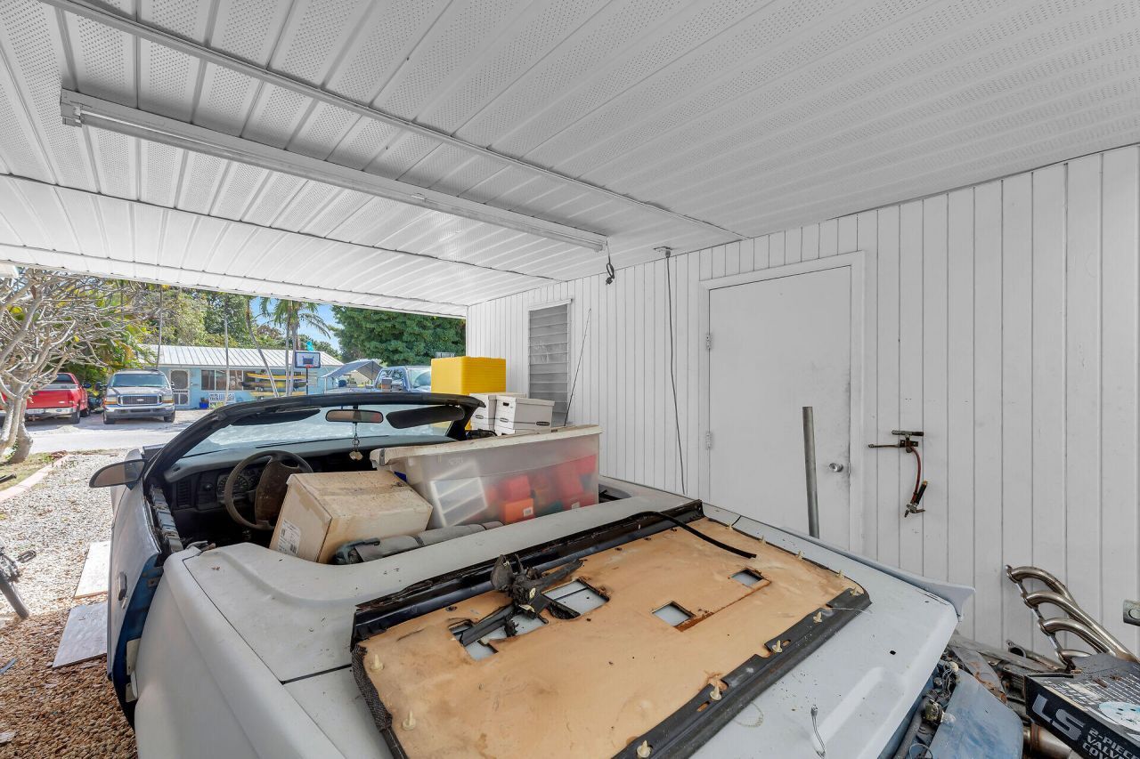 30 Jewfish Avenue, Key Largo, FL 33037 Photo