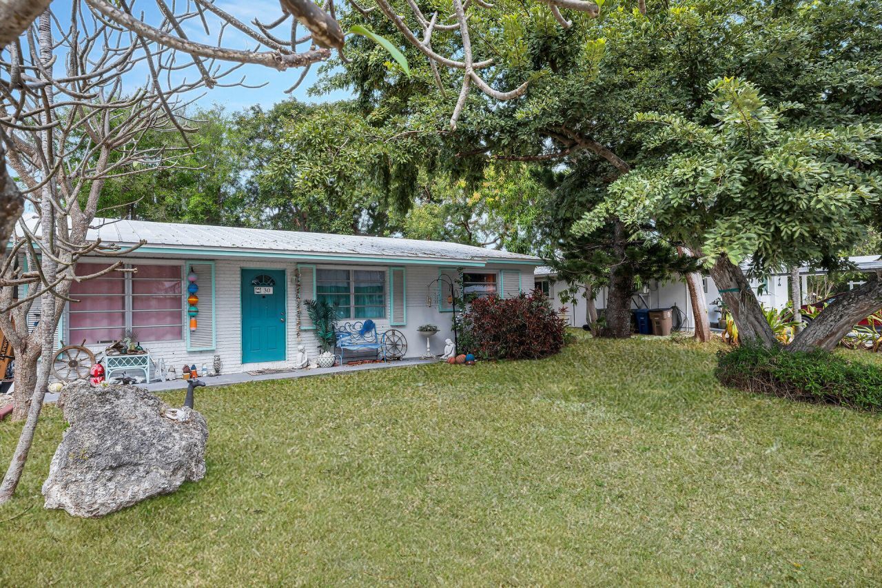 30 Jewfish Avenue, Key Largo, FL 33037 Photo