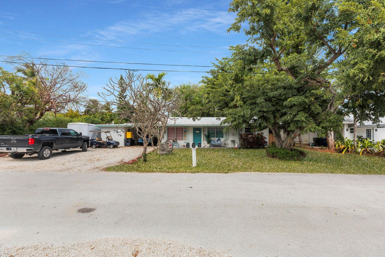 30 Jewfish Avenue, Key Largo, FL 33037 Photo